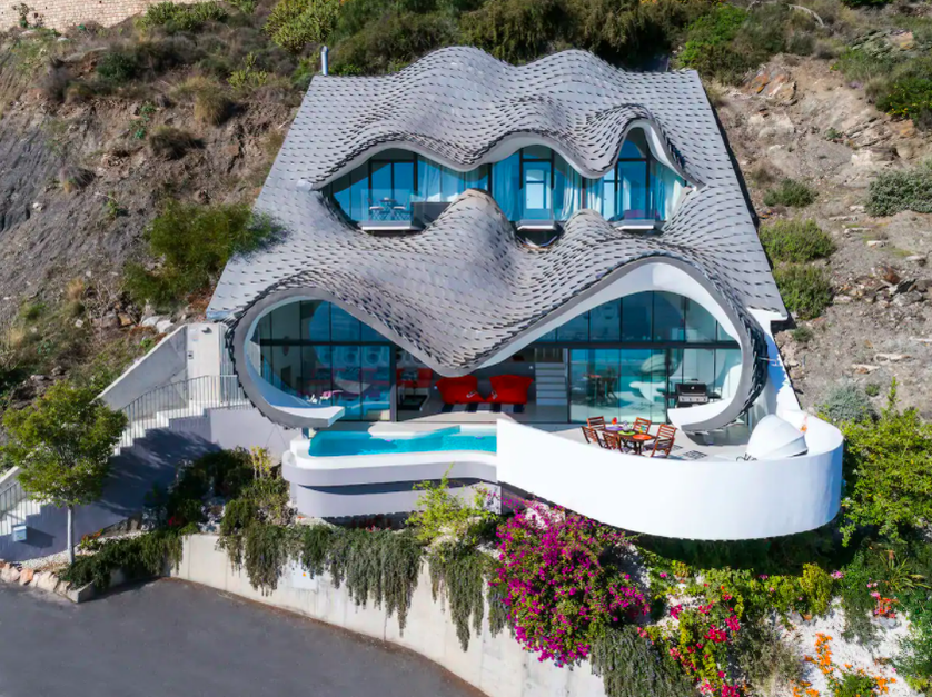 Check out this extravagant cliffside house in Spain